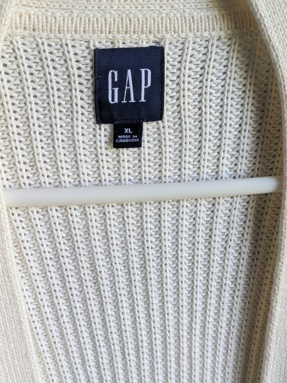 GAP Women's Ivory Ribbed Button-Front Cardigan - Picture 3 of 3